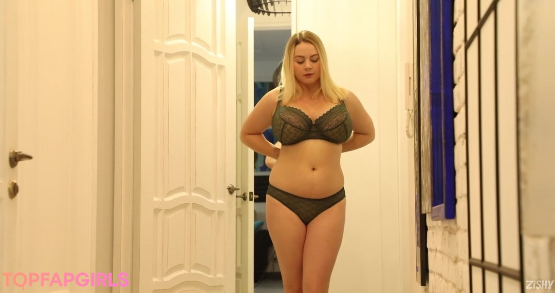 Foto di nudo di fuga di OnlyFans di Holly Garner #398 Foto di nudo di fuga di OnlyFans di Holly Garner #398