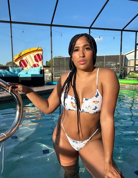 Marti Belle