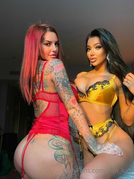 Foto di nudo di fuga di OnlyFans di Jemma Lucy