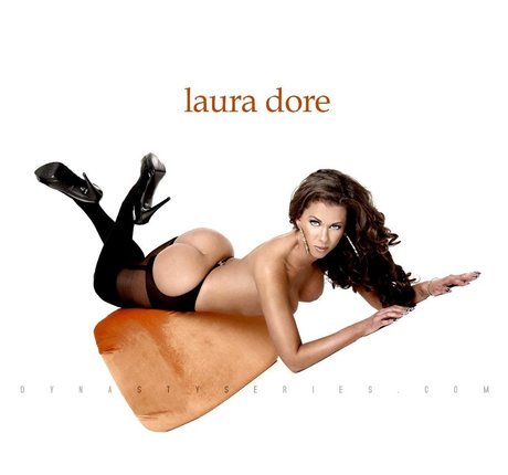Foto di nudo di fuga di OnlyFans di Laura Dore