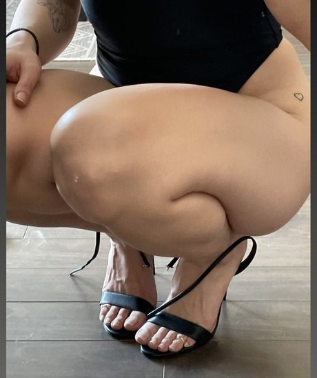 Foto di nudo di fuga di OnlyFans di Kala Lehlani