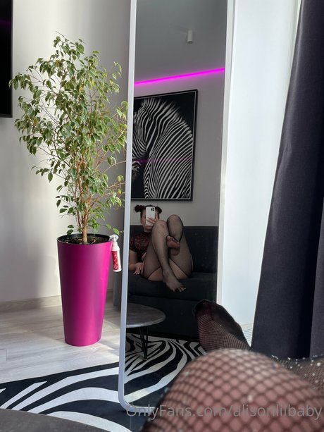 Foto di nudo di fuga di OnlyFans di Viktoria