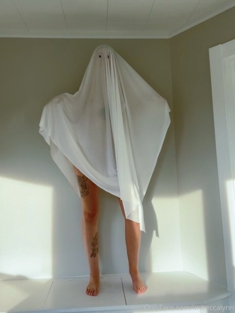 Foto di nudo di fuga di OnlyFans di Becca Lynn