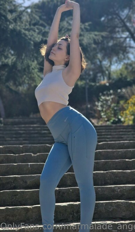 Foto di nudo di fuga di OnlyFans di Marmaladeangelina