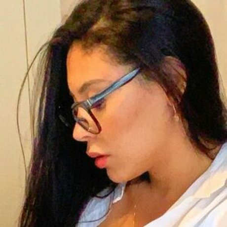 Foto di nudo di fuga di OnlyFans di Bella Moreira