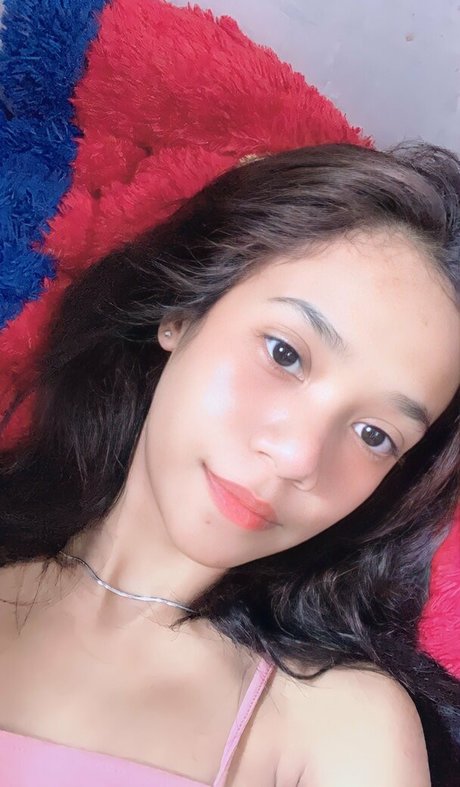 Foto di nudo di fuga di OnlyFans di Rebecca Sheisbiru