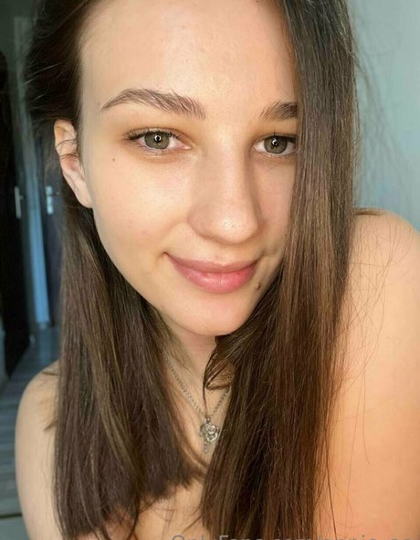 Foto di nudo di fuga di OnlyFans di Annieaa