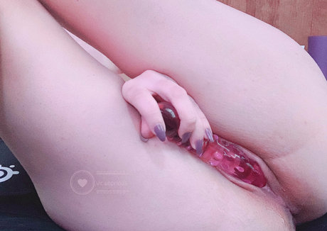 Foto di nudo di fuga di OnlyFans di Lilangelgirl