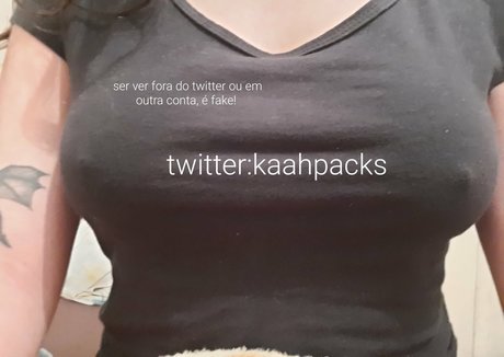 Foto di nudo di fuga di OnlyFans di Kaahpacks