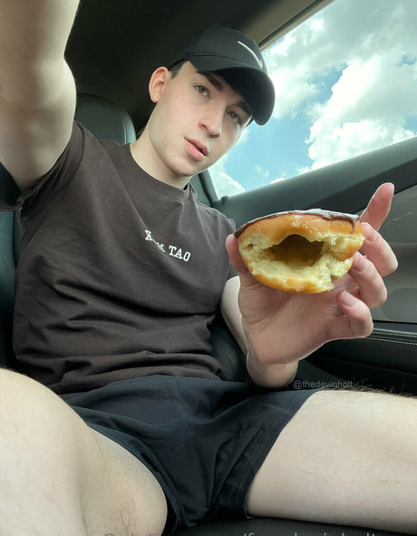 Foto di nudo di fuga di OnlyFans di Freedevinholtxxx