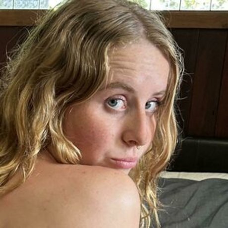 Foto di nudo di fuga di OnlyFans di Blondebhabie