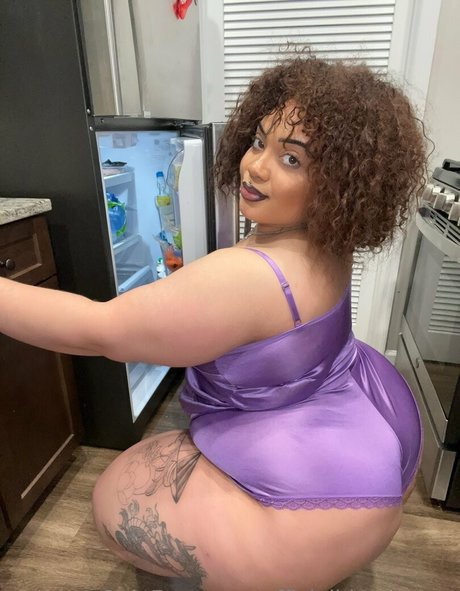 Foto di nudo di fuga di OnlyFans di Officialhhoneybee