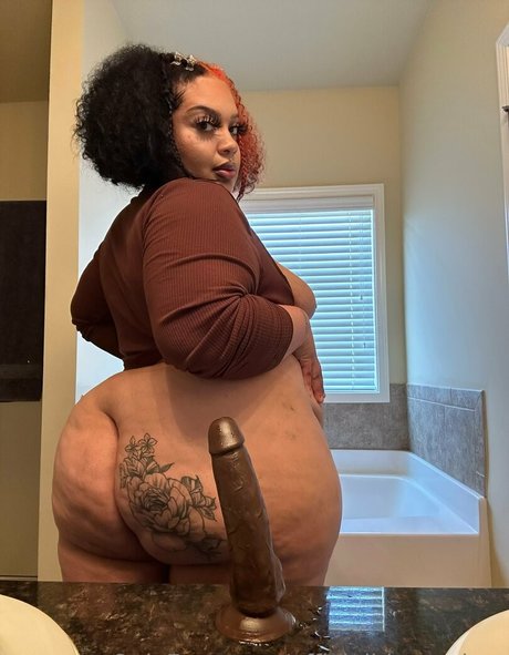 Foto di nudo di fuga di OnlyFans di Officialhhoneybee