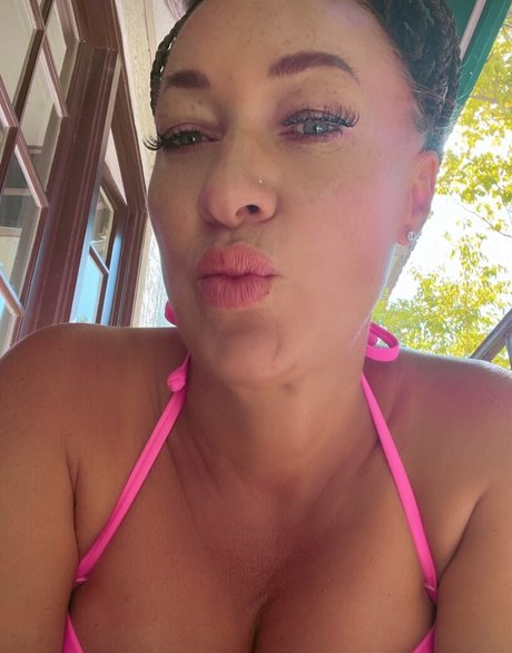 Foto di nudo di fuga di OnlyFans di Rachel Dolezal