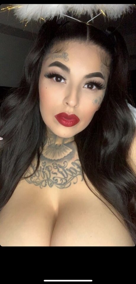 Foto di nudo di fuga di OnlyFans di Moneegee