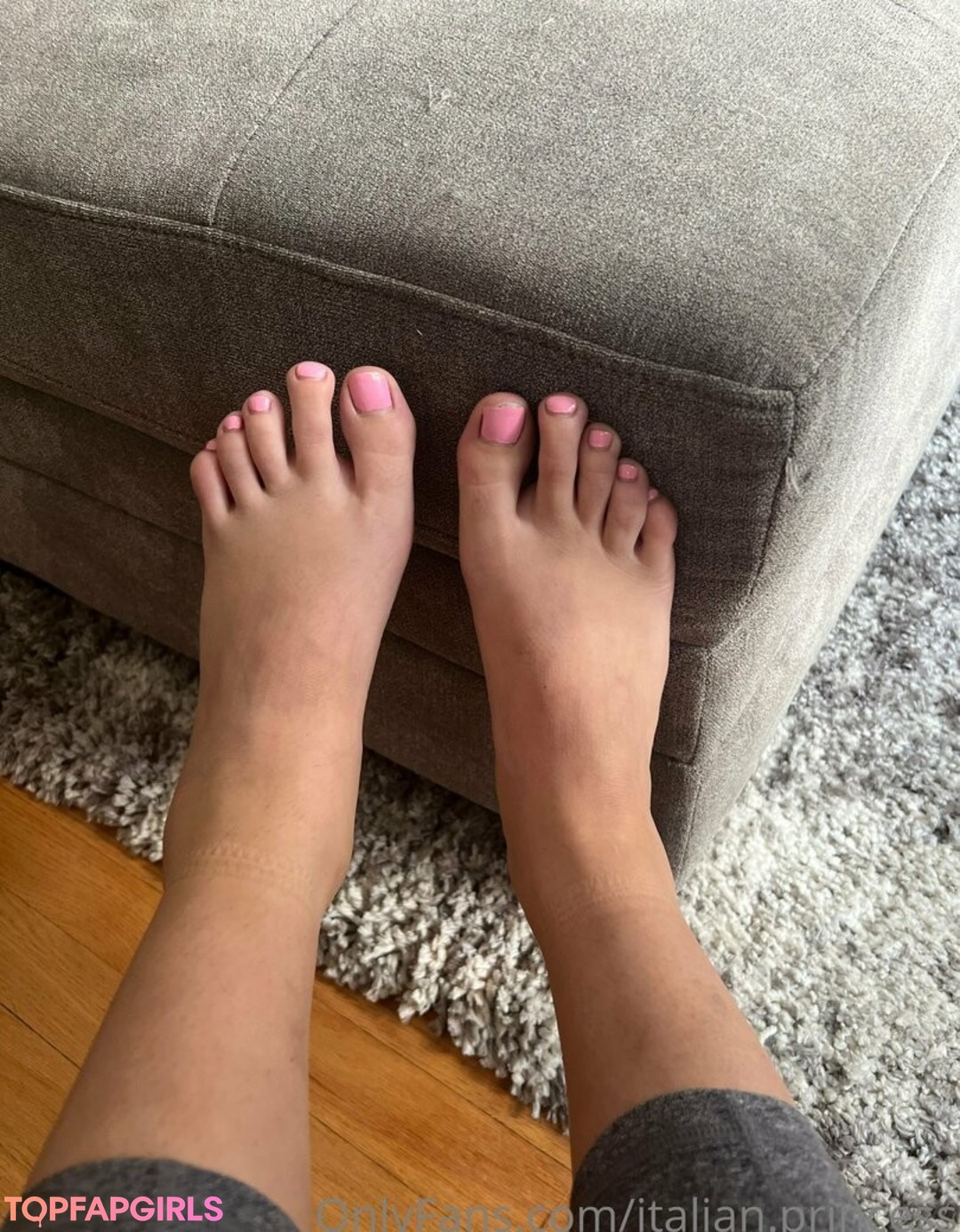 Foto di nudo di fuga di OnlyFans di Italianprincess #25 Foto di nudo di fuga di OnlyFans di Italianprincess #25