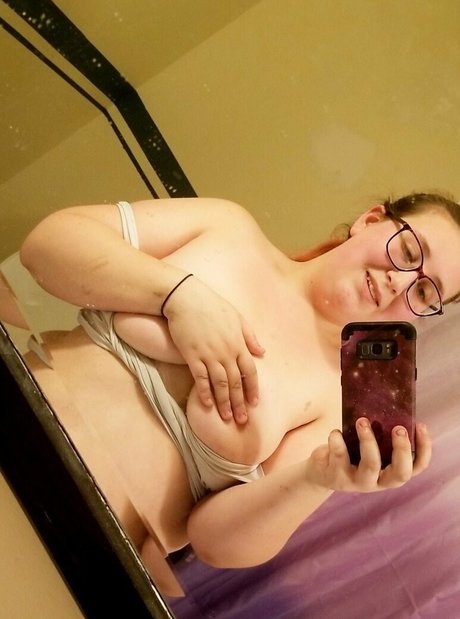 Foxycarly