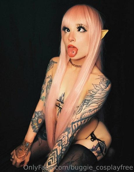 Buggiecosplayfree