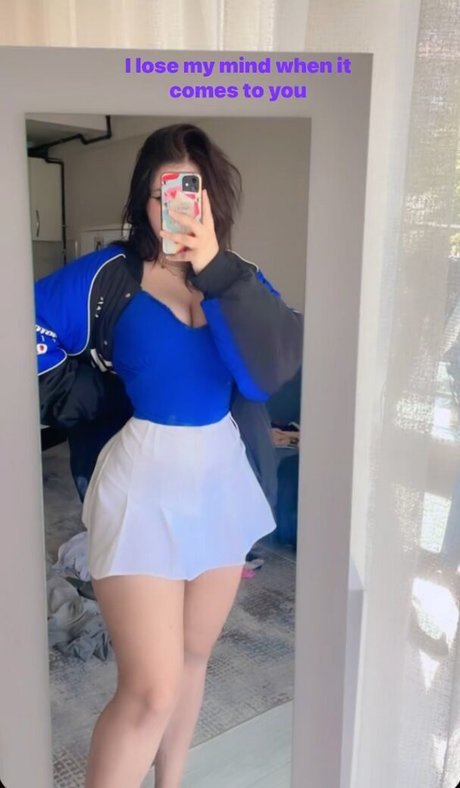 Foto di nudo di fuga di OnlyFans di Melekwhoo