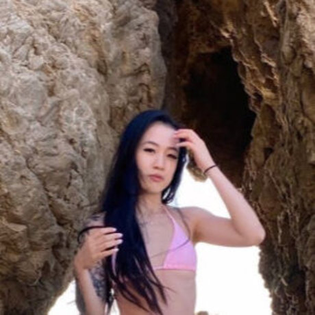 Foto di nudo di fuga di OnlyFans di Iyamliane