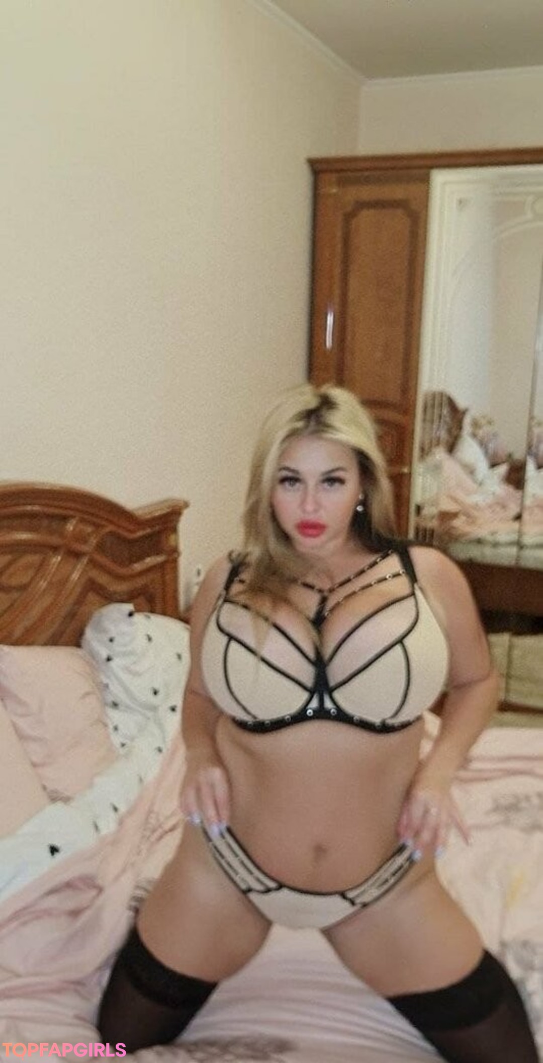 Foto di nudo di fuga di OnlyFans di Marinaslivakfree #52 Foto di nudo di fuga di OnlyFans di Marinaslivakfree #52