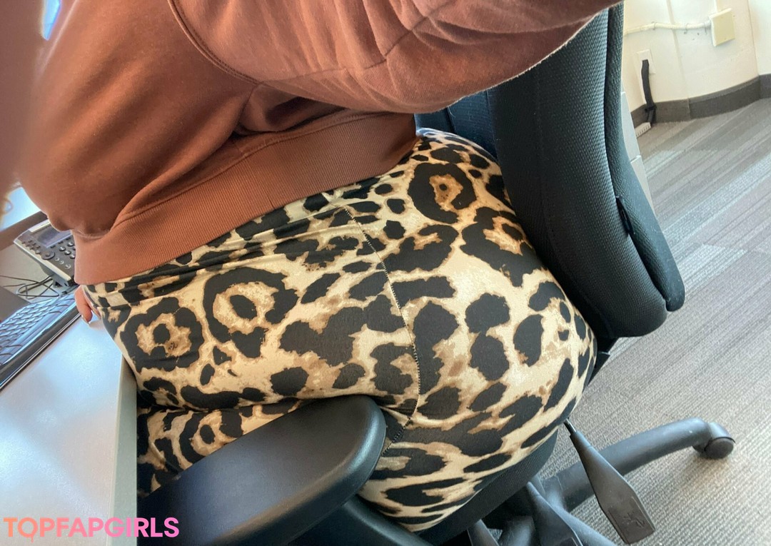 Foto di nudo di fuga di OnlyFans di Bbwjenythixson #57 Foto di nudo di fuga di OnlyFans di Bbwjenythixson #57