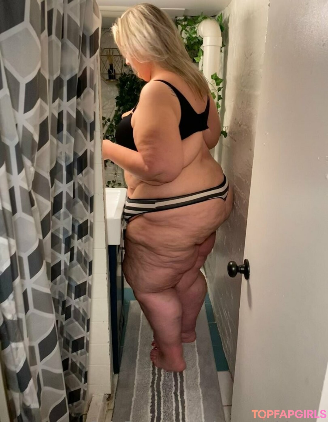 Foto di nudo di fuga di OnlyFans di Bbwjenythixson #73 Foto di nudo di fuga di OnlyFans di Bbwjenythixson #73