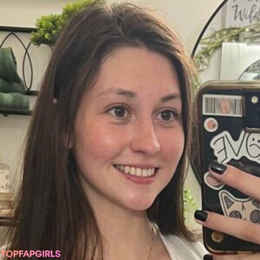 Foto di nudo di fuga di OnlyFans di Babyriv #20 Foto di nudo di fuga di OnlyFans di Babyriv #20