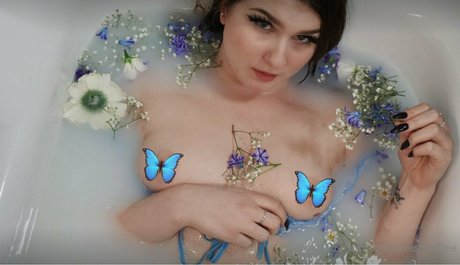 Foto di nudo di fuga di OnlyFans di Sarahlovesthatfree
