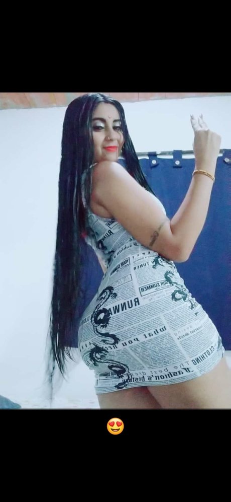 Foto di nudo di fuga di OnlyFans di Indira Chopra