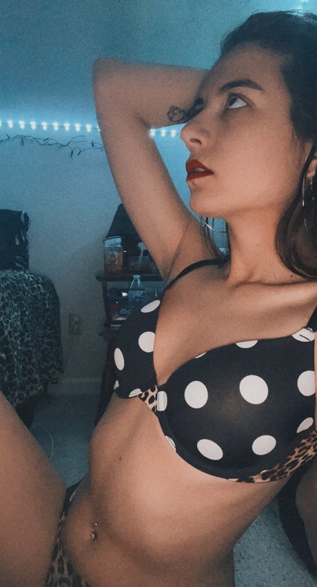 Foto di nudo di fuga di OnlyFans di Theonlybabe