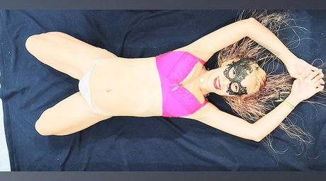 Foto di nudo di fuga di OnlyFans di     