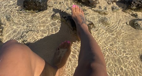 Foto di nudo di fuga di OnlyFans di Goddess Silk