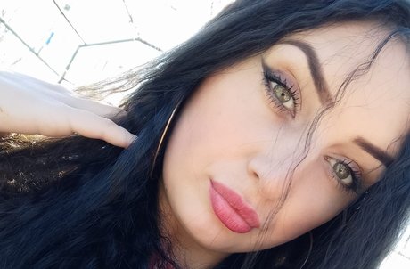 Foto di nudo di fuga di OnlyFans di Emma