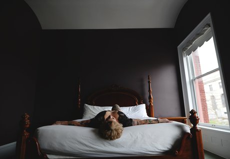 Foto di nudo di fuga di OnlyFans di Liberty