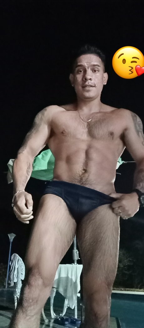 Foto di nudo di fuga di OnlyFans di Martinhalt