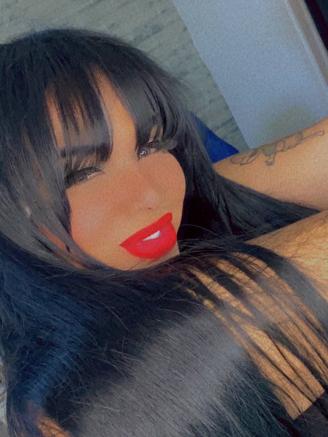 Foto di nudo di fuga di OnlyFans di Selenaspicetrans