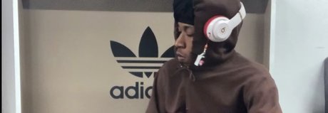 Foto di nudo di fuga di OnlyFans di Sister Luke