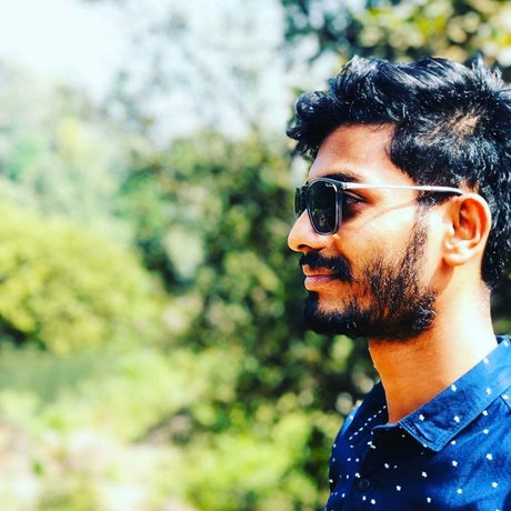 Foto di nudo di fuga di OnlyFans di Rajendra Reddy