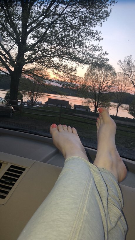 Foto di nudo di fuga di OnlyFans di 