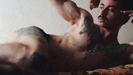 Foto di nudo di fuga di OnlyFans di   