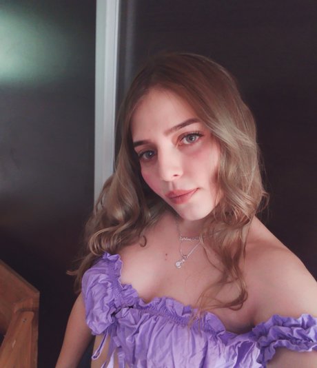 Foto di nudo di fuga di OnlyFans di Dayana Mendoza