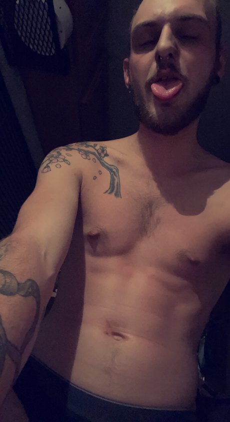 Foto di nudo di fuga di OnlyFans di Nathan Grafing