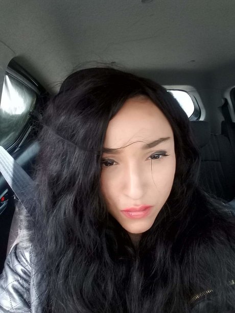 Slouani Lena