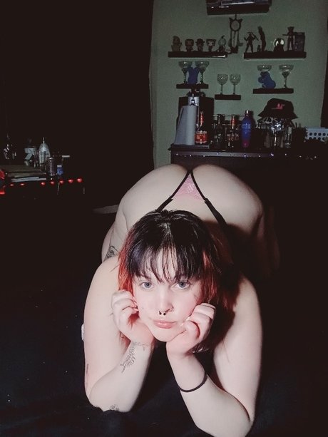 Foto di nudo di fuga di OnlyFans di Kitty