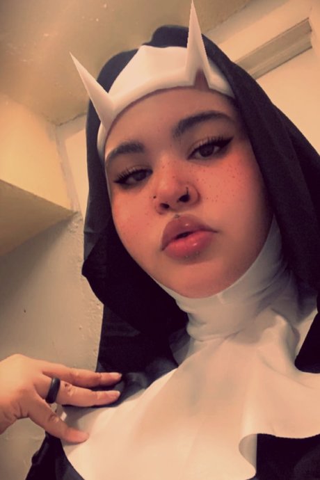Foto di nudo di fuga di OnlyFans di Gothpies