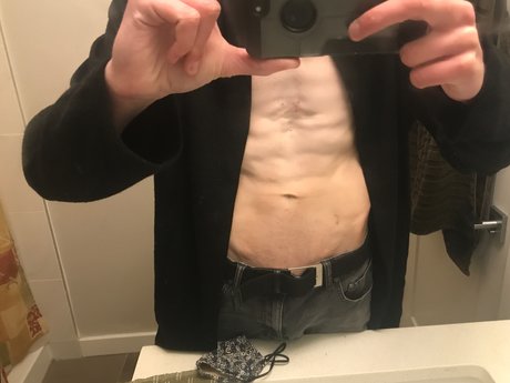 Foto di nudo di fuga di OnlyFans di Sgith