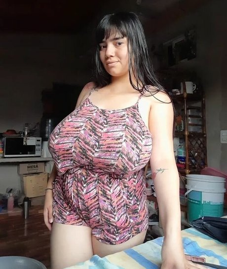 Foto di nudo di fuga di OnlyFans di Agustina Caceres