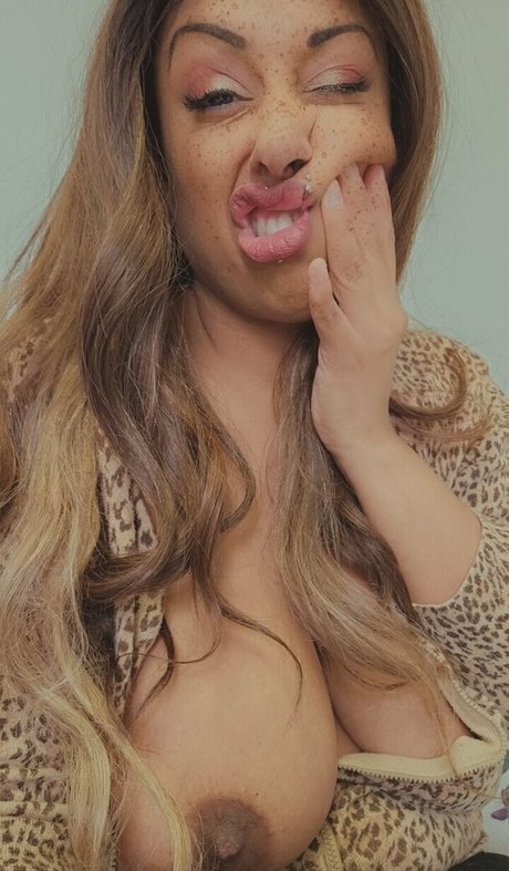Foto di nudo di fuga di OnlyFans di Marissafrost