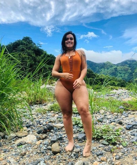 Foto di nudo di fuga di OnlyFans di Franche Tamil